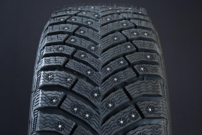 245/40R19 MICHELIN X-ICE NORTH 4 DUBB DOT2021