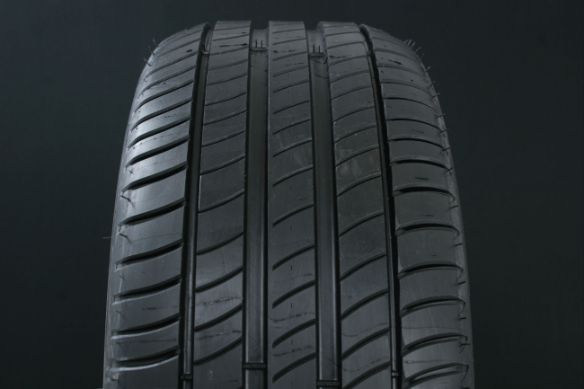 275/40R19 MICHELIN PRIMACY 3 RUNFLAT