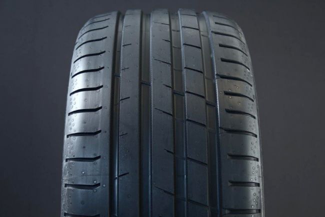 225/45R19 NOKIAN POWERPROOF 1