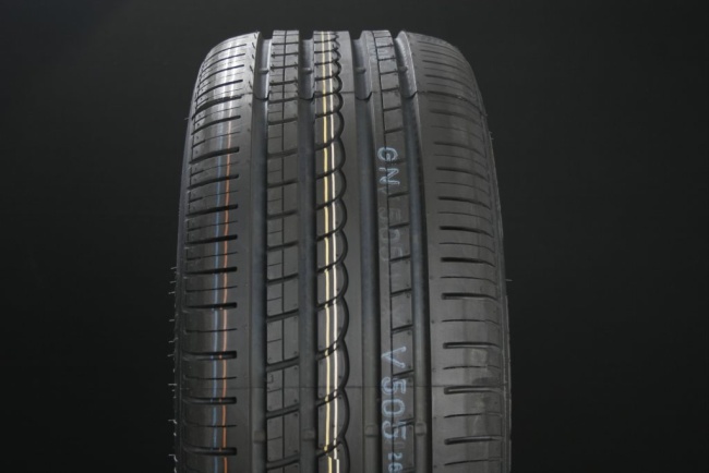 275/45R18 PIRELLI PZERO ROSSO