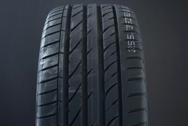 285/35R22 SAILUN ATREZZO ZSR