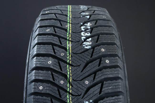 215/50R17 KUMHO IZEN WINTER CRAFT ICE WI31 DUBB OUTLET i gruppen OUTLET / VINTERDCK DUBB hos Svenska Gummihuset AB (OD1721550KUMWI31)