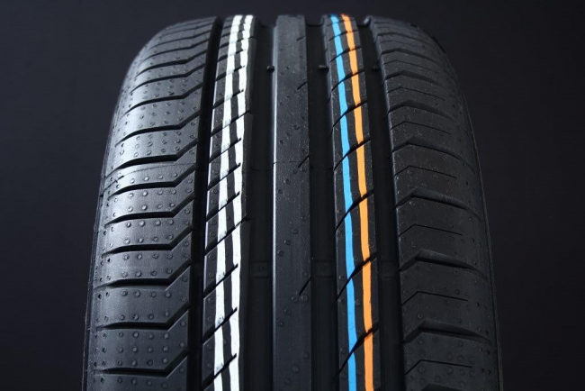 225/45R18 CONTINENTAL SPORT CONTACT 5 OUTLET i gruppen OUTLET / SOMMARDCK hos Svenska Gummihuset AB (OS1822545CONTSC5)