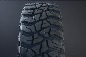 275/55R20 VENOM POWER TERRA HUNTER M/T