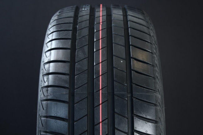 245/45R19 BRIDGESTONE TURANZA T005 DEMO