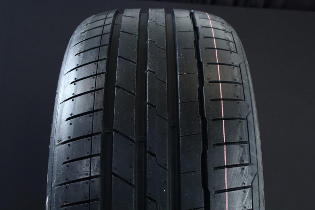 245/35R18 HANKOOK VENTUS S1 EVO3 K127 RUNFLAT