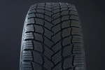 235/55R19 MICHELIN X-ICE SNOW SUV RUNFLAT FRIKTION i gruppen DCK / VINTERDCK FRIKTION hos Svenska Gummihuset AB (F1923555MIXISZP)